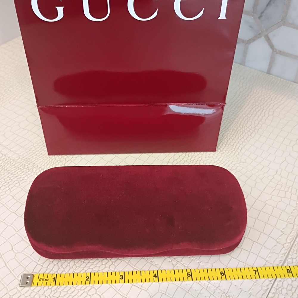 Gucci Burgundy Velvet Sunglass Case. (Large) w/ Gucci Black Silky Pouch - Picture 6 of 16